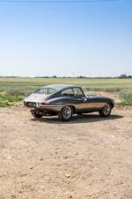 Image 12/44 de Jaguar Type E 4.2 (1964)