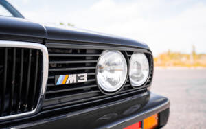 Image 19/91 of BMW M3 Sport Evo (1990)