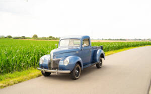 Immagine 8/83 di Ford V8 Model 46 Pick Up (1940)