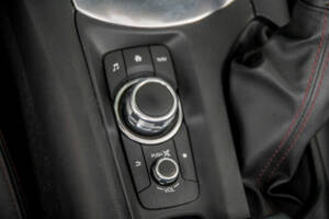 Image 33/50 of Mazda MX-5 2.0 (2018)