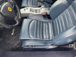 Immagine 11/44 di Ferrari 360 Spider (2004)