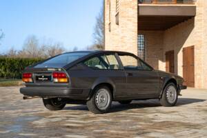 Bild 6/50 von Alfa Romeo GTV 6 2.5 (1981)
