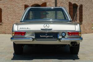 Image 16/50 of Mercedes-Benz 230 SL (1965)