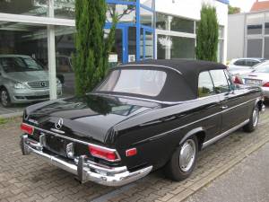 Bild 3/14 von Mercedes-Benz 280 SE (1971)