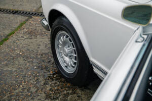 Image 17/36 of Mercedes-Benz 230 SL (1965)