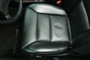 Imagen 13/30 de Mercedes-Benz 300 CE-24 (1993)