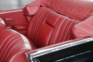 Image 34/50 of Mercedes-Benz 220 SE b (1962)