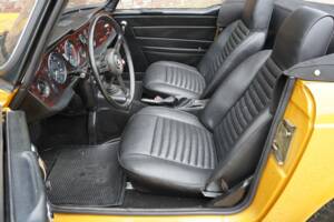 Image 27/50 of Triumph TR 6 (1971)