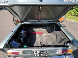 Bild 19/21 von Alfa Romeo Giulia Super 1.3 (1972)