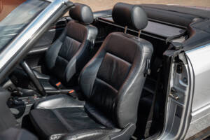 Bild 30/46 von Audi Cabriolet 2.6 (2000)