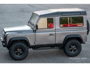 Bild 1/27 von Land Rover Defender 90 (1996)