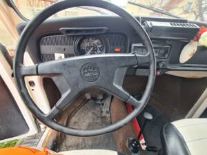 Image 24/30 of Volkswagen Maggiolino 1200 Mexico (1979)