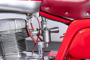Image 27/42 de MV Agusta DUMMY (1955)