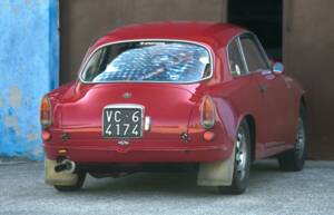 Image 13/50 of Alfa Romeo Giulietta Sprint (1961)