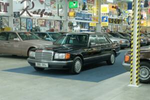 Bild 9/50 von Mercedes-Benz 300 SEL (1991)