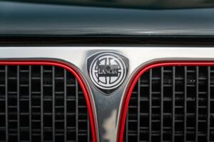 Bild 13/50 von Lancia Delta HF Integrale 16V (1992)