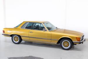 Image 3/32 of Mercedes-Benz 350 SLC (1971)