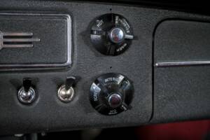 Image 24/50 de MG MGB GT (1966)