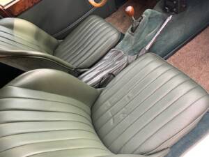Image 73/82 of Jaguar XK 140 DHC (1956)