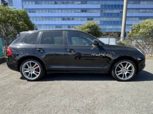 Image 1/40 of Porsche Cayenne GTS (2008)