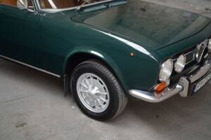 Image 56/83 of Alfa Romeo 1750 Berlina (1970)