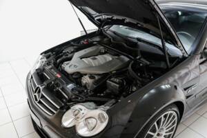 Imagen 9/16 de Mercedes-Benz CLK 63 AMG Black Series (2008)