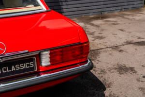 Image 4/59 of Mercedes-Benz 300 SL (1989)