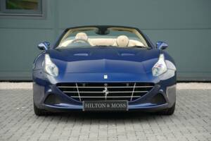 Image 7/50 of Ferrari California T (2015)