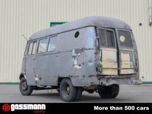 Image 3/15 of Mercedes-Benz O 319 (1960)