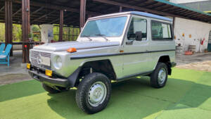 Imagen 5/56 de Mercedes-Benz 200 GE (kurz) (1990)