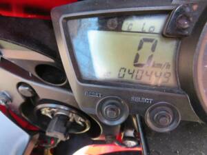 Imagen 12/40 de Yamaha DUMMY (2002)