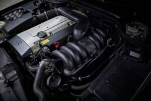 Image 94/100 de Mercedes-Benz SL 280 (1995)