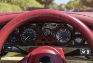 Image 19/34 of Aston Martin V8 EFi Volante (1987)