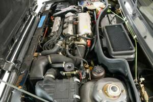 Image 28/46 of Lancia Delta HF Integrale (1988)
