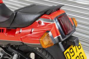 Bild 40/49 von Kawasaki GPz 1000RX (1987)