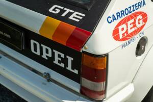 Bild 15/50 von Opel Kadett 1,8 GT/E (1984)