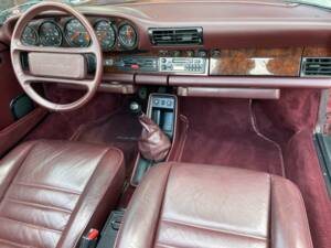 Image 13/20 of Porsche 911 Carrera 3.2 (WTL) (1986)
