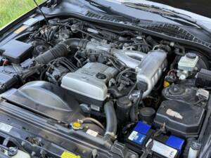 Image 20/25 of Lexus SC 300 (1995)