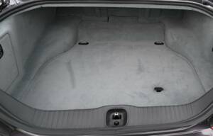 Image 41/50 de Jaguar XJ 8 4.2 (2009)