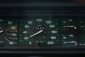 Image 29/40 of Alfa Romeo Alfetta 2.0 (1983)