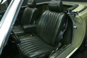 Imagen 11/50 de Mercedes-Benz 380 SL (1984)