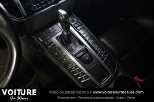 Image 15/29 de Porsche Macan Turbo (2017)