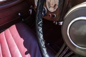 Image 17/30 de Triumph 2000 Roadster (1949)