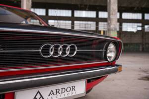 Afbeelding 7/41 van Audi 80 S/LS (1976)