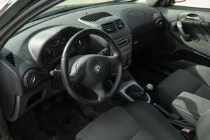 Afbeelding 30/50 van Alfa Romeo 147 1.9 JTD (2007)