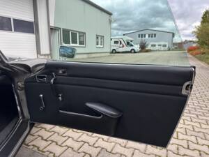 Image 18/36 of Mercedes-Benz 280 SL (1968)