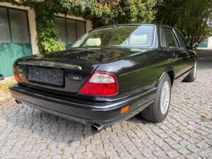 Bild 8/57 von Jaguar XJR 4.0 Supercharged (1997)