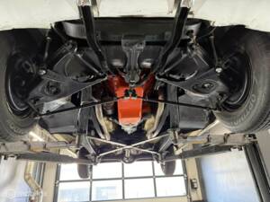 Image 22/24 of Chevrolet Corvette (1962)