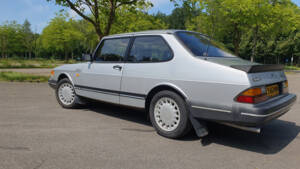 Image 5/8 of Saab 900 Turbo (1987)