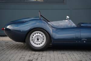 Image 9/50 of Lister Knobbly (1958)